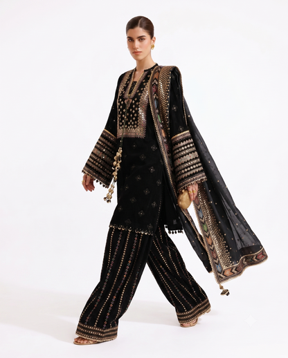 Brand: Jazmín Premium  Collection: Embroidered Luxury Lawn  Product Code: AK-3322  Style: 3 - Piece Suit