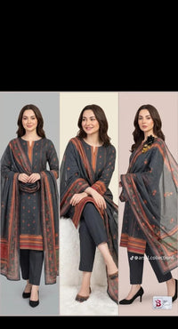 Midnight Amber: The Classic Charcoal Floral Series V34567