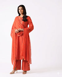 Kayseria Premium Embroidered Luxury Lawn – 3 Piece Suit (AK-3400)