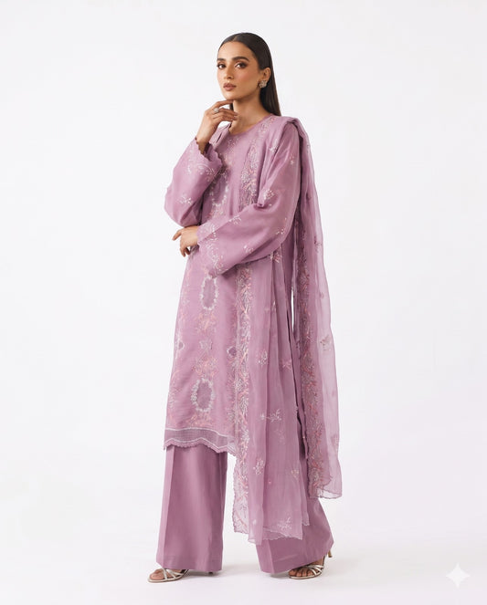 Kayseria Premium Embroidered Luxury Lawn – 3 Piece Suit (AK-3400)