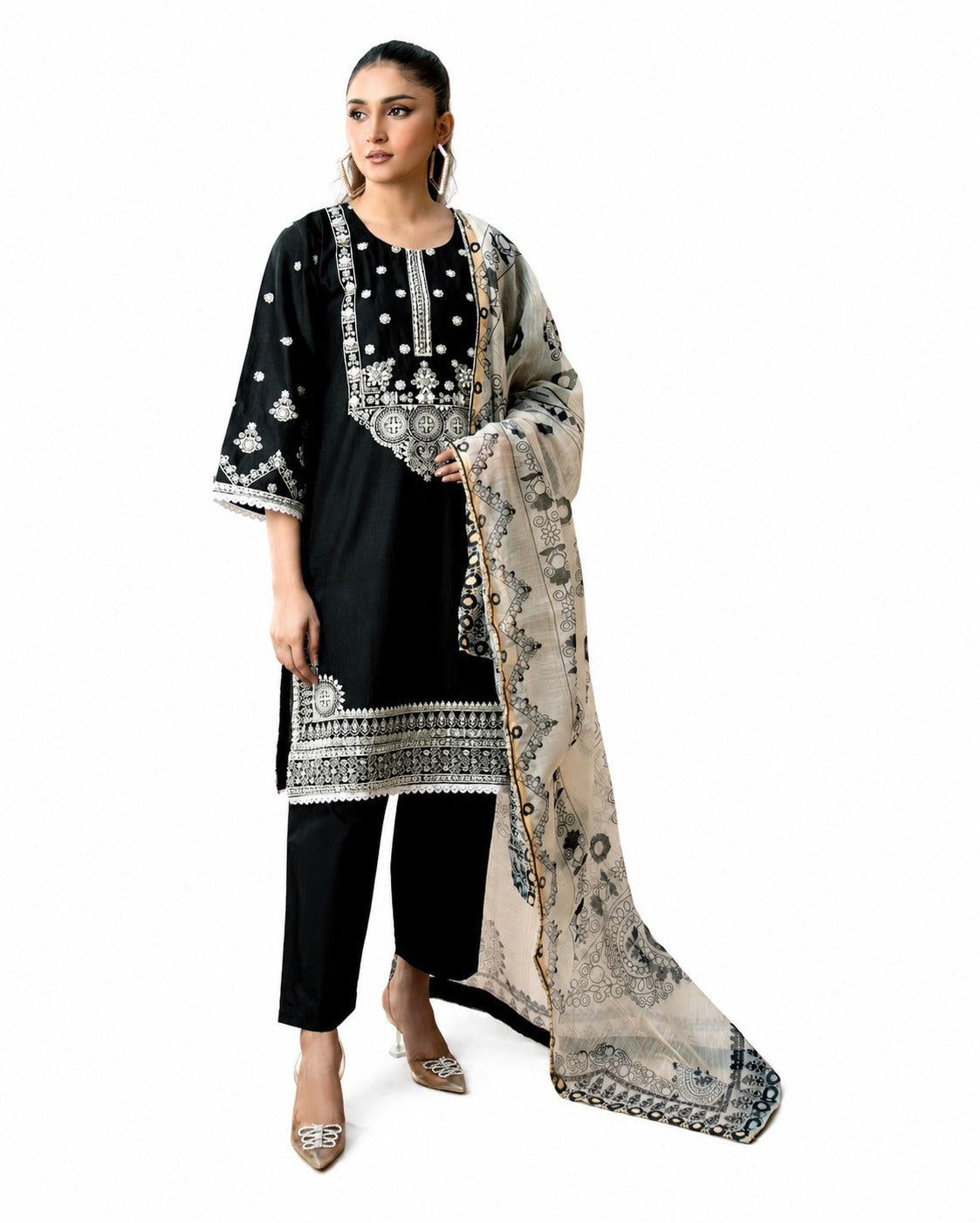Premium Embroidered Luxury Lawn 3-Piece Suit | AK-3284