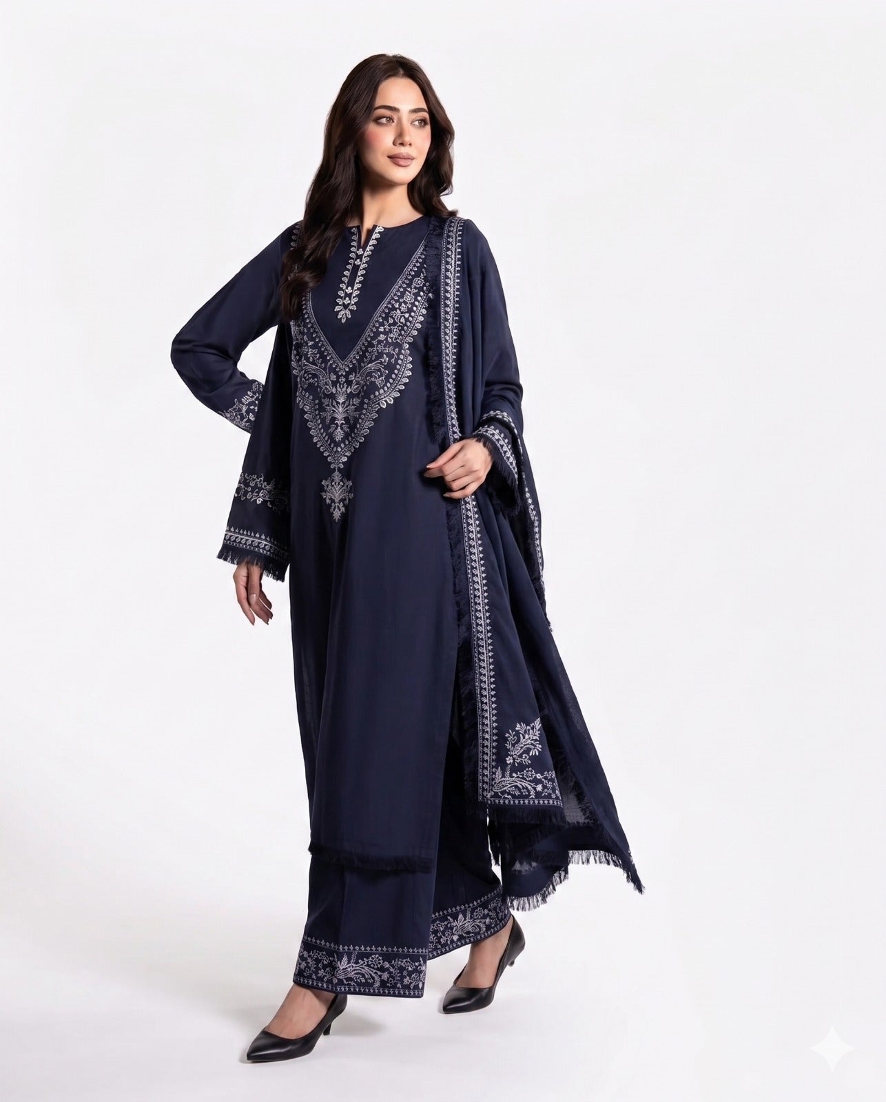 Faiza Saqlain Mahi – Premium Embroidered Luxury Lawn (AK-3420)