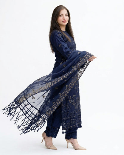 NISA Premium Embroidered Luxury Lawn – 3-Piece Suit (AK-3390)